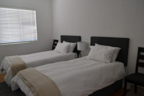 13 Kiaat Suites